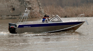Алюминиевая моторная лодка RusBoat-55